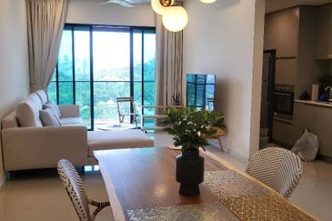 Residensi Solaris Parq