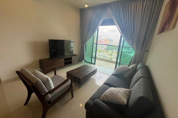 Residensi Solaris Parq