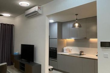 Residensi Solaris Parq