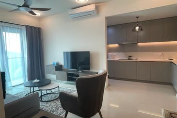 Residensi Solaris Parq