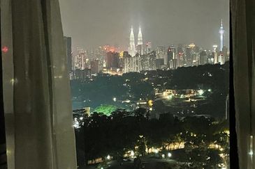 Residensi Solaris Parq