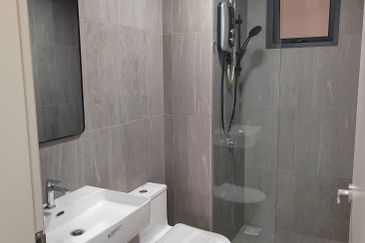 Savvy @ Riana Dutamas