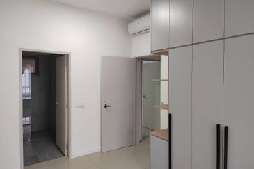 Savvy @ Riana Dutamas