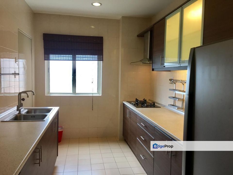 GREENVIEW RESIDENCE, 4 BEDROOMS FOR SALES, SUNGAI LONG, SELANGOR., Selangor, Kajang