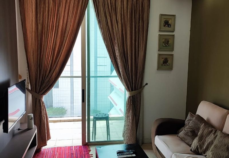 231 TR Serviced Suite