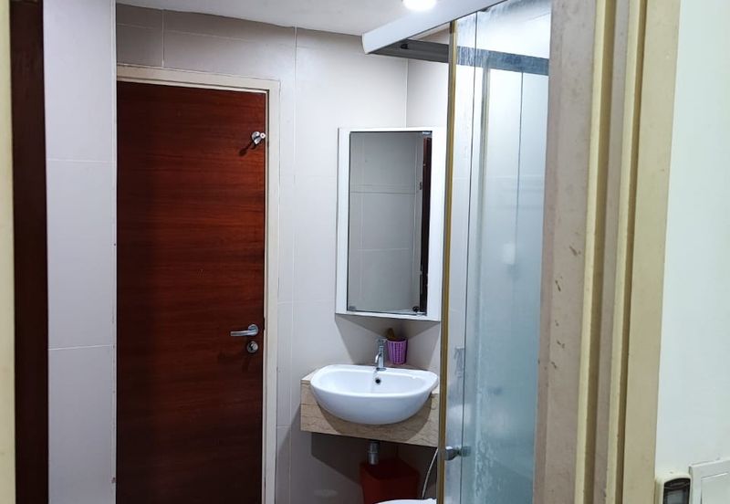 231 TR Serviced Suite