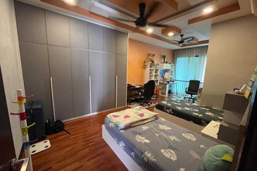 Vittaria, Setia Eco Glades