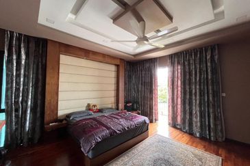 Vittaria, Setia Eco Glades