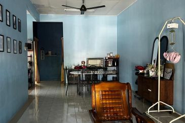 Taman Tuanku Jaafar Senawang Single Storey Semi-D Freehold RM450K NEGO For Sale