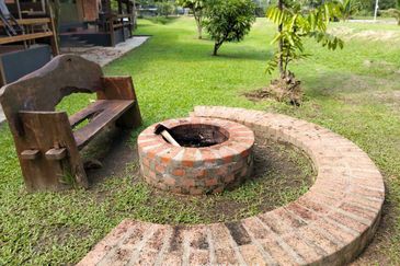 KENABOI JELEBU TANAH UNTUK DIJUAL FREEHOLD + PRIVATE GLAMPING