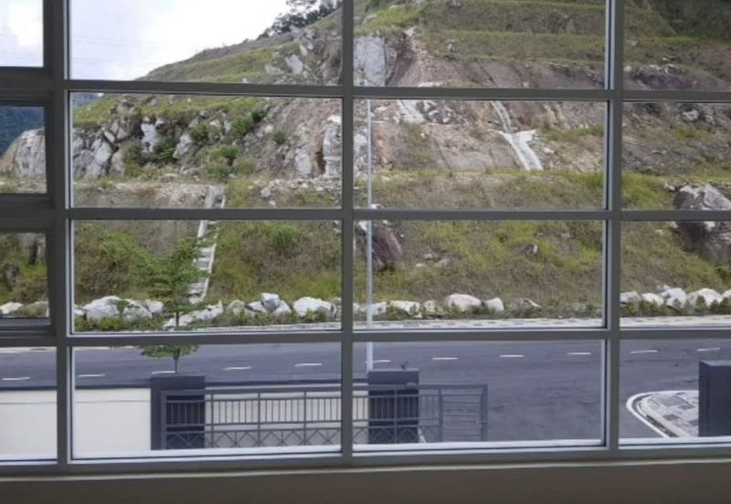 Kawasan Perindustrian Hi Tech 7