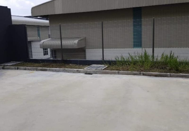 Kawasan Perindustrian Hi Tech 7