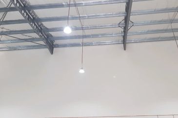 Kawasan Perindustrian Hi Tech 7