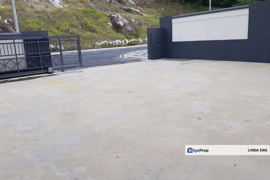 Semi-D Kawasan Perindustrian Hitech 7 Semenyih, Selangor, Semenyih