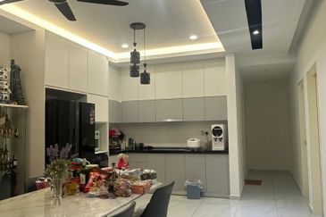 Equine Residence @ Equine Park