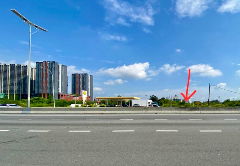 Gravit 8 Land for Sale