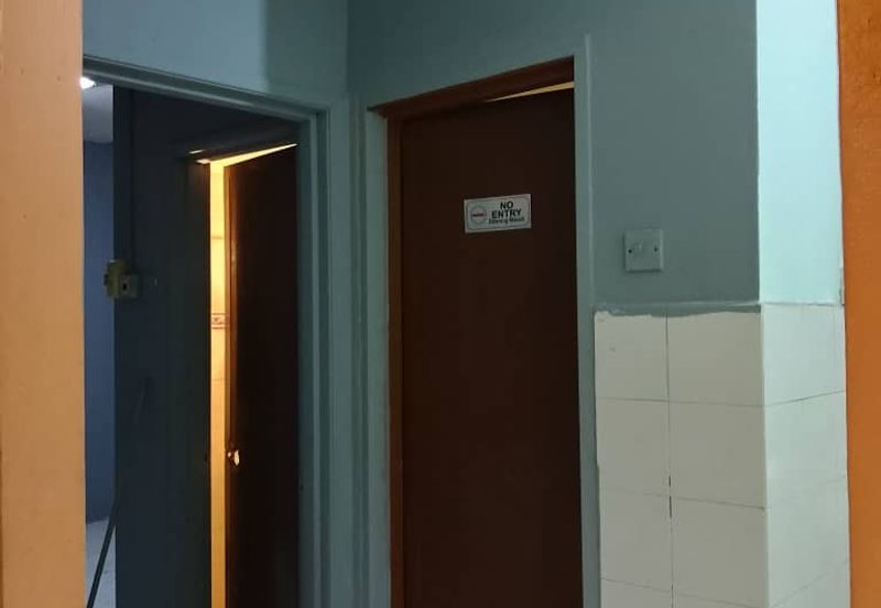 Pangsapuri Putra Impian, Taman Pinggiran Putra