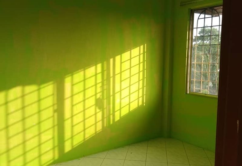 Pangsapuri Putra Impian, Taman Pinggiran Putra