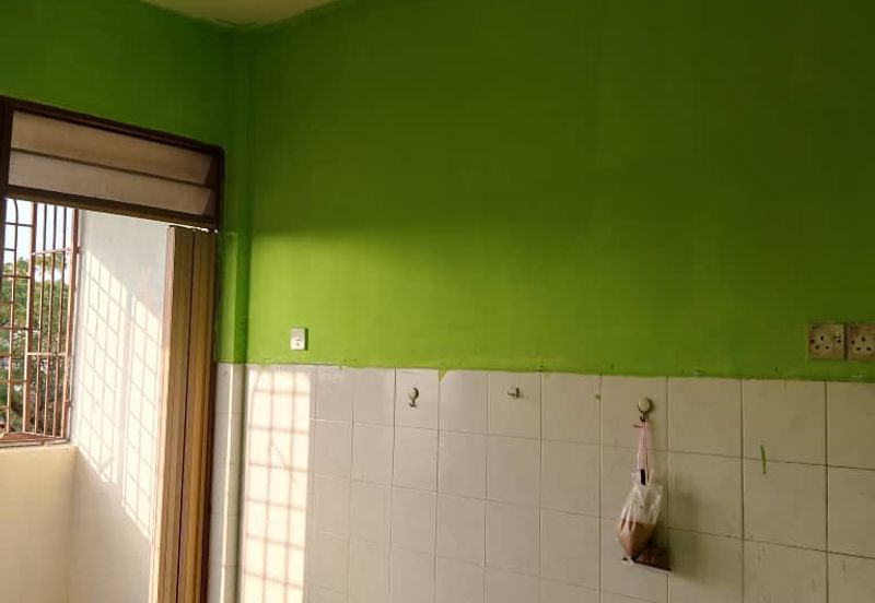 Pangsapuri Putra Impian, Taman Pinggiran Putra