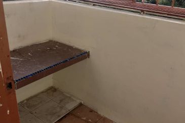 Pangsapuri Putra Impian, Taman Pinggiran Putra