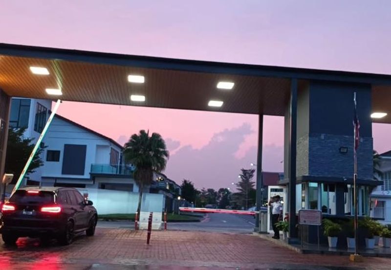 Villa Avenue Semi-D for Sale