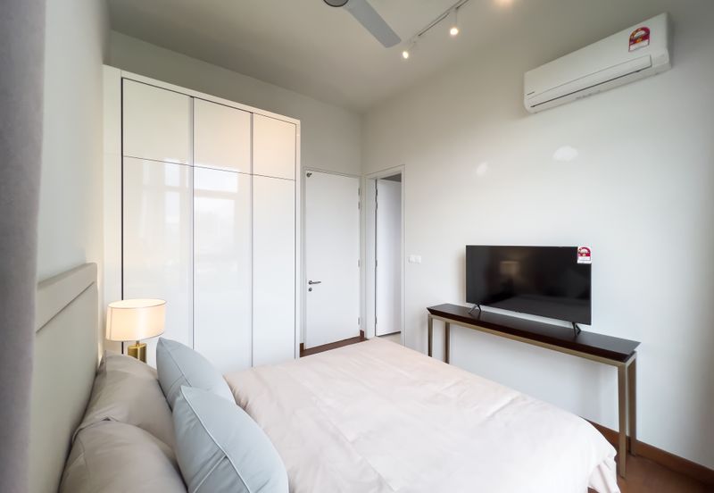 Oxford Residences @ Pavilion Embassy