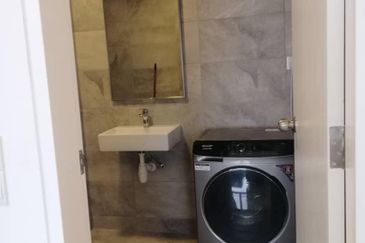 Equine Residence @ Equine Park