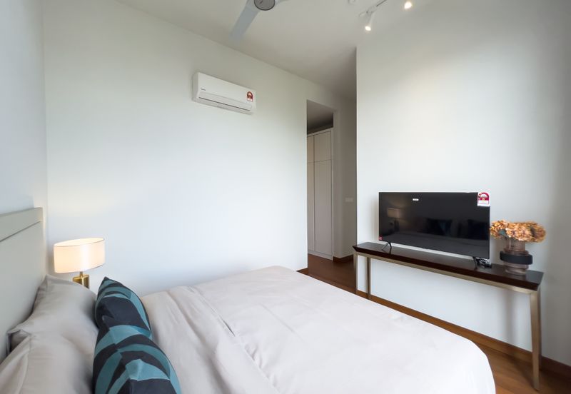 Oxford Residences @ Pavilion Embassy