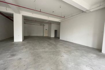 Gravit8 @ Klang South