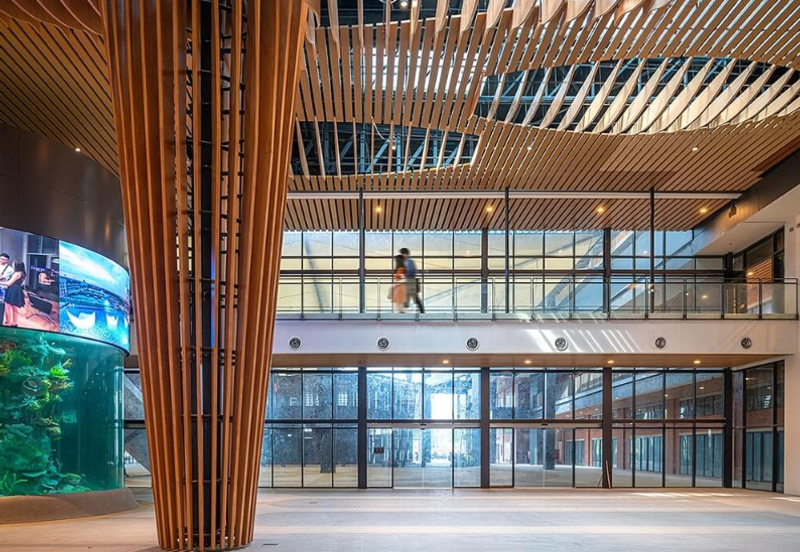 Gravit8 @ Klang South