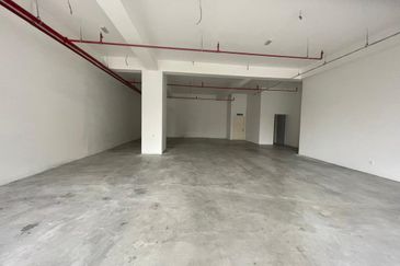 Gravit8 @ Klang South