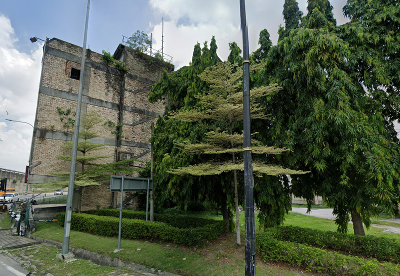 Persiaran Raja Muda Musa, Pelabuhan Klang