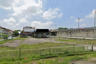 Persiaran Raja Muda Musa, Pelabuhan Klang