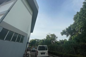 Seksyen 33