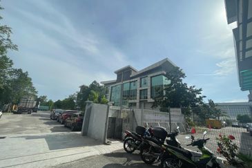 Seksyen 33