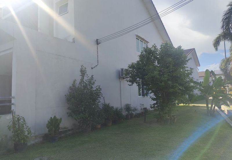 Taman Jenjarom Permai