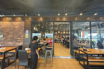 Franchise F&B Business for Sale @ Seri Kembangan 