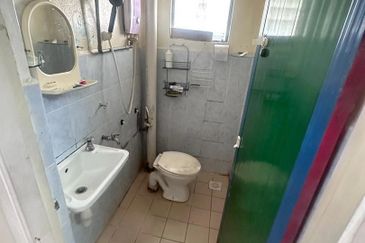 Pangsapuri Sri Ilham, Bandar Baru Seri Alam