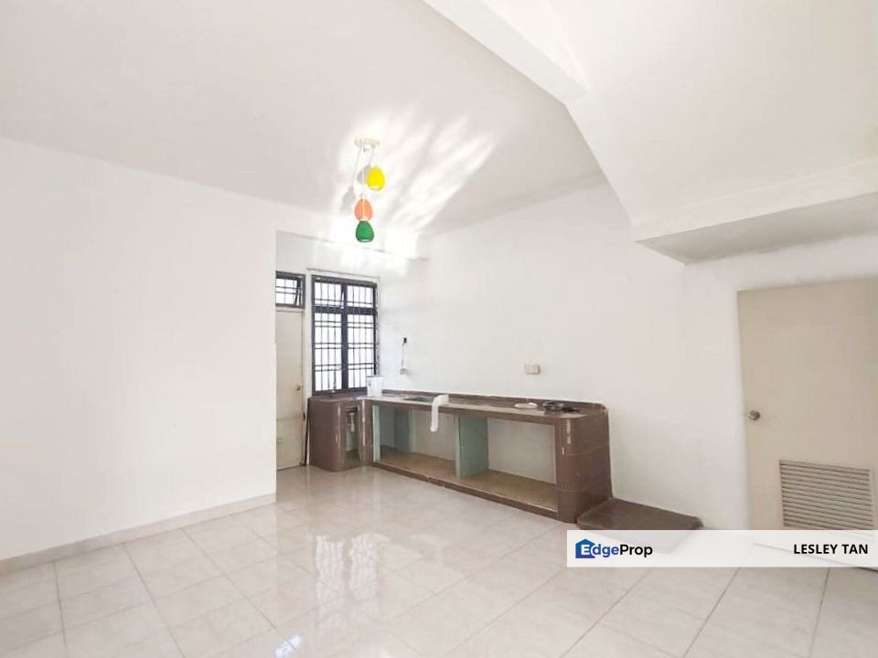 Taman Desa Tebrau Double Storey Terrace House, Johor, Johor Bahru