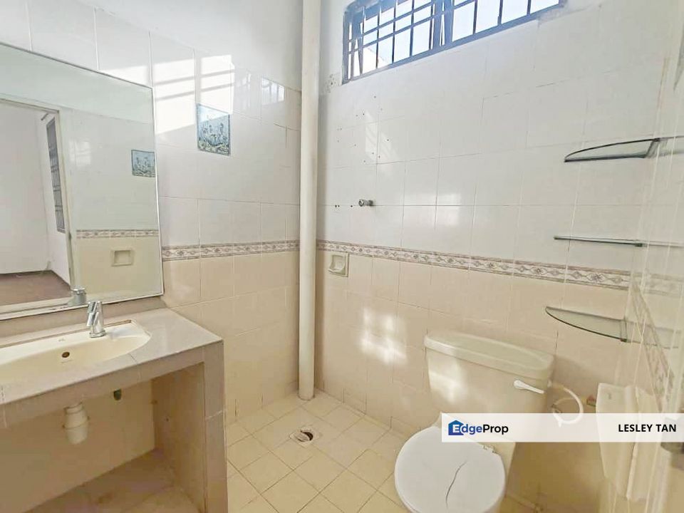 Taman Desa Tebrau Double Storey Terrace House, Johor, Johor Bahru