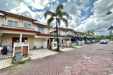 Villa Koi Bandar Selesa Jaya