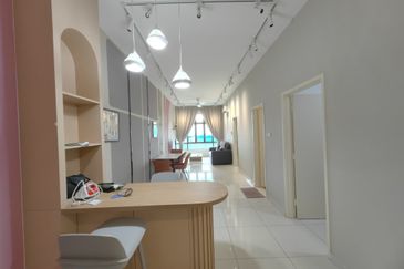 D'Summit Residences @ Kempas Utama