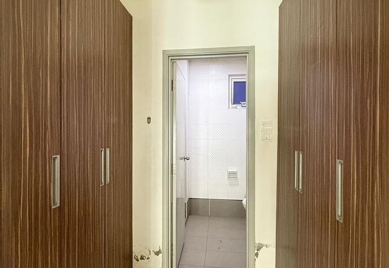 Seasons Luxury Apartments @ Amara Larkin