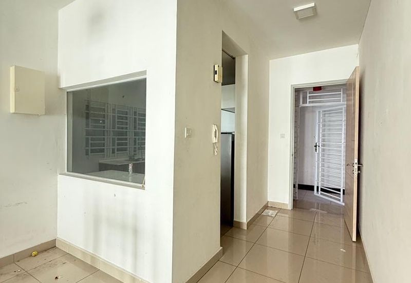 Seasons Luxury Apartments @ Amara Larkin