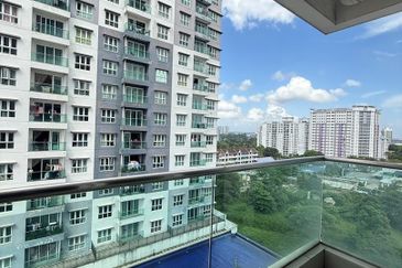 Seasons Luxury Apartments @ Amara Larkin