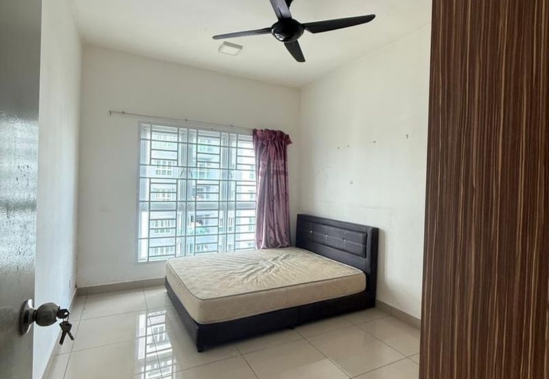 Seasons Luxury Apartments @ Amara Larkin