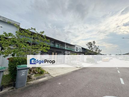 Jalan Seri Austin 6 @ Lakeview / Double Storey Terrace EndLot, Johor, Johor Bahru