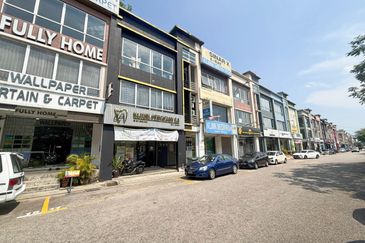 Taman Austin Perdana