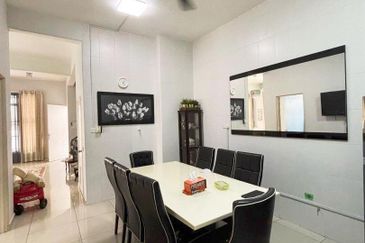 Garden Villa @ Bukit Indah 2