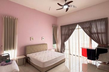 Garden Villa @ Bukit Indah 2